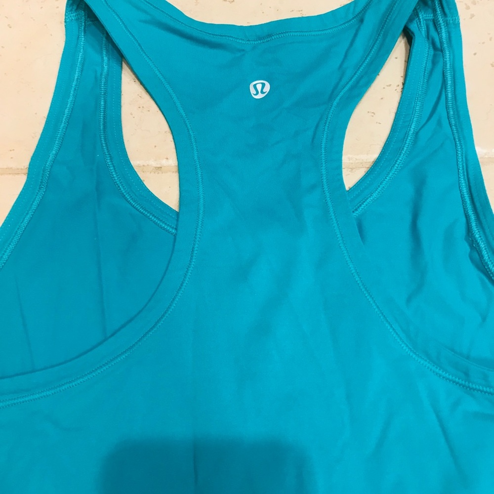 Lululemon tank top size 6